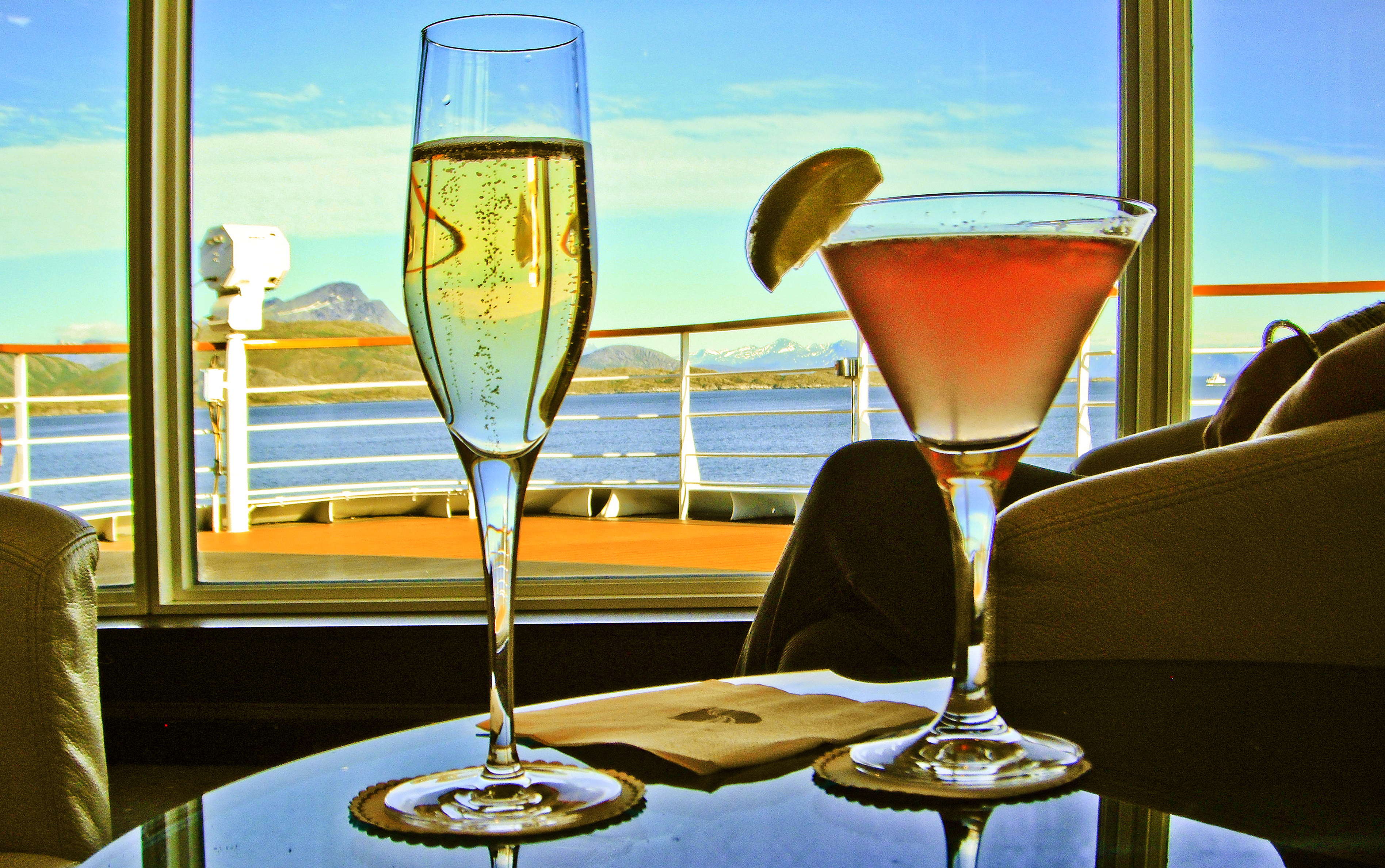 Midnight sun cocktails The Cruisington Times